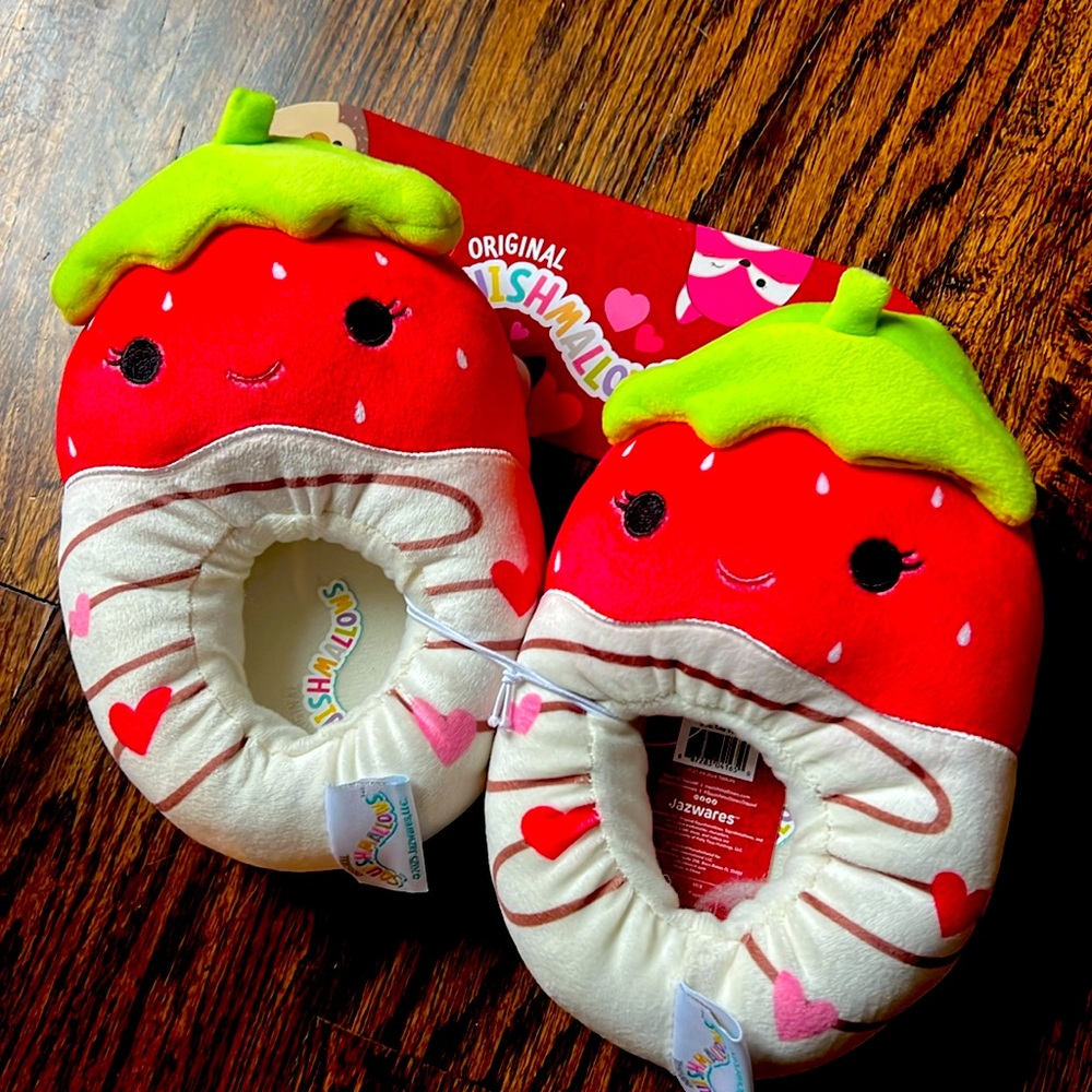 Squishmallow Slippers Scarlet Red Strawberry in size 11/12